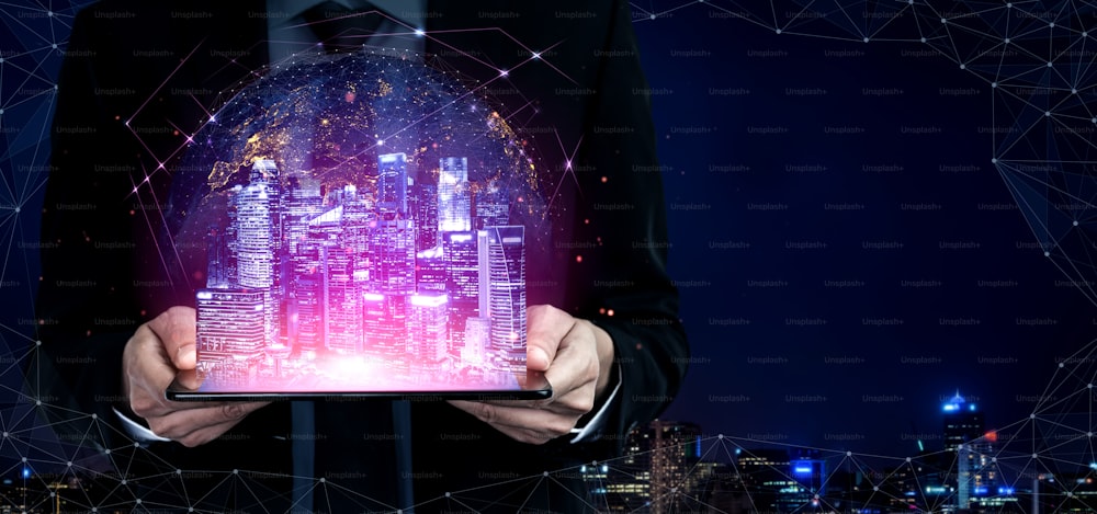 image that ilustrates Designing the Perfect Logo: Creating a Strong Brand Identity