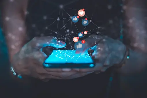 image that ilustrates Strategies for Seasonal Marketing on Social Media